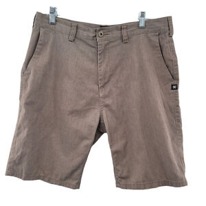 Dc Shoes Men's Casual Shorts Size 31 Straight